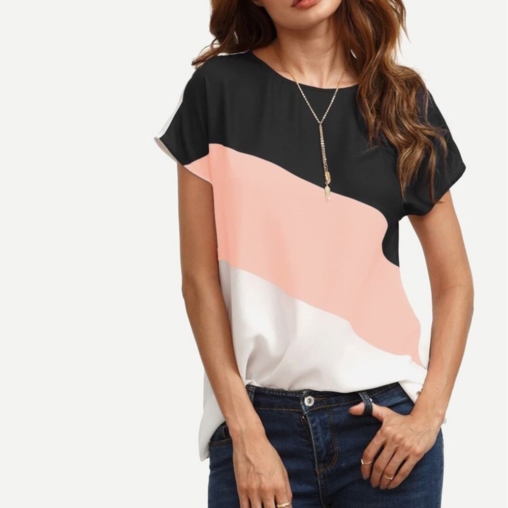 Color block Top with Button Closure - Picture 2 of 5